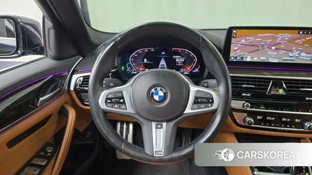 BMW 5 Series (G30) 2022 Черный из Кореи, фото 4