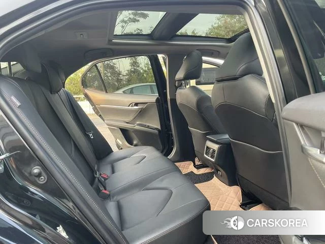 Toyota Camry 2023 Черный из Китая, фото 4