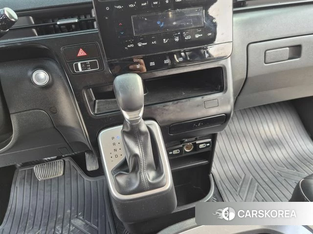 Hyundai Staria id 3982018 из Кореи 4