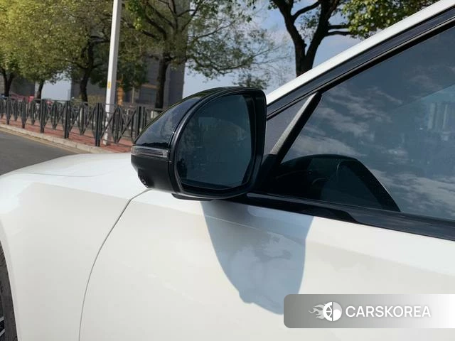 Mercedes-Benz Class C 2024 Белый из Китая, фото 4