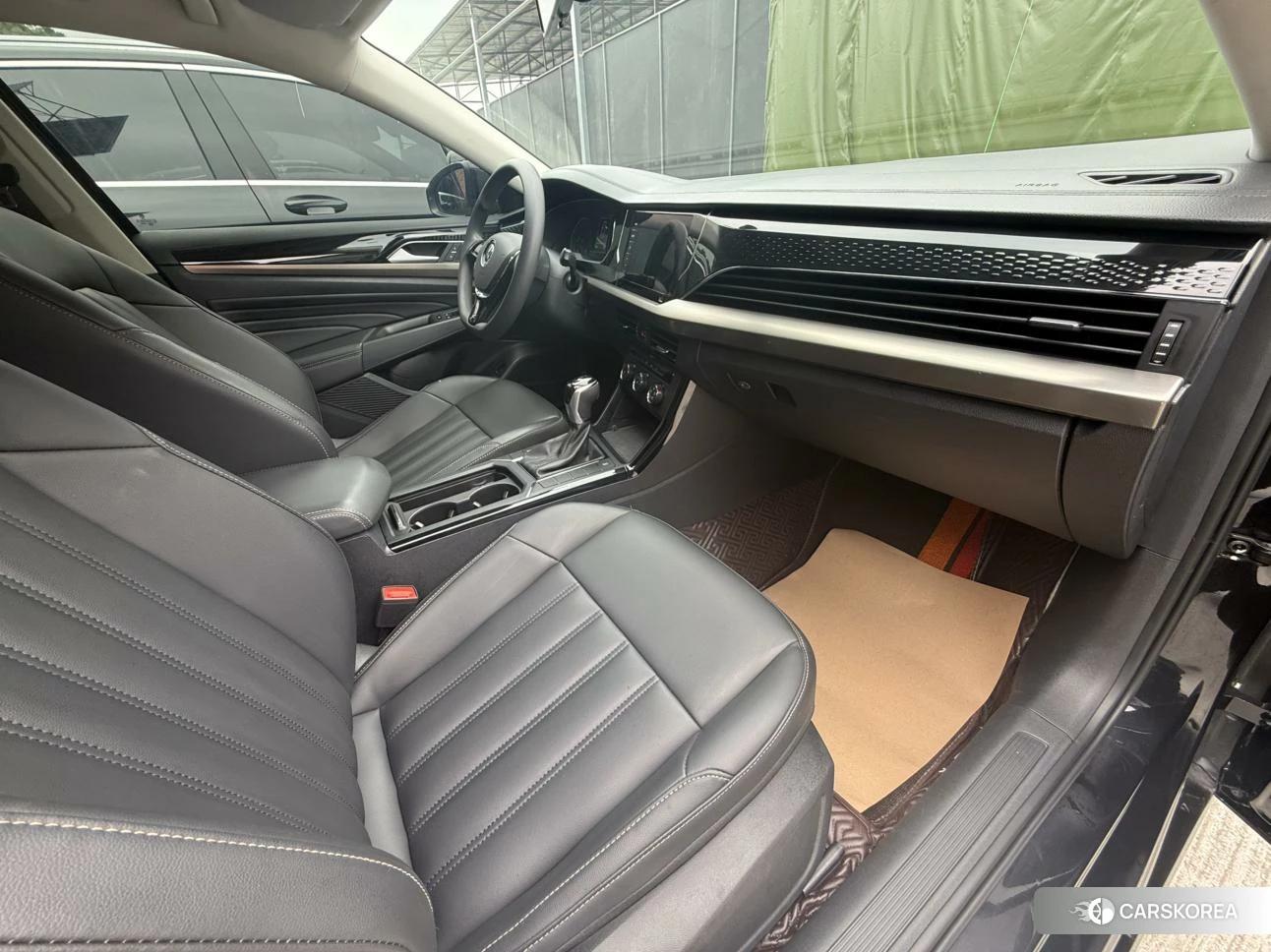 Volkswagen Passat 2021 Черный из Китая, фото 4