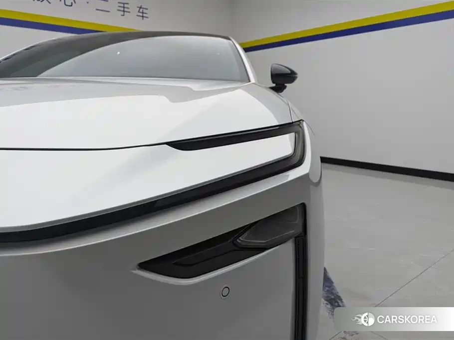 Toyota Platinum Wisdom 7 2026 Белый из Китая, фото 4