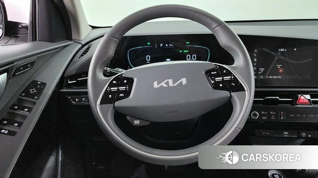 Kia Di Ol Nu Niro 2022 Белый из Кореи, фото 4
