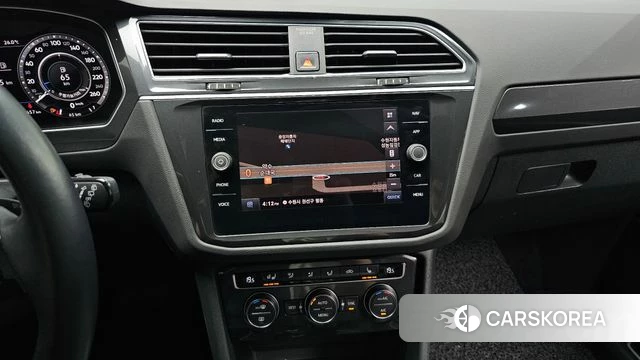 Volkswagen Tiguan second Generation 2018 Серый из Кореи, фото 4
