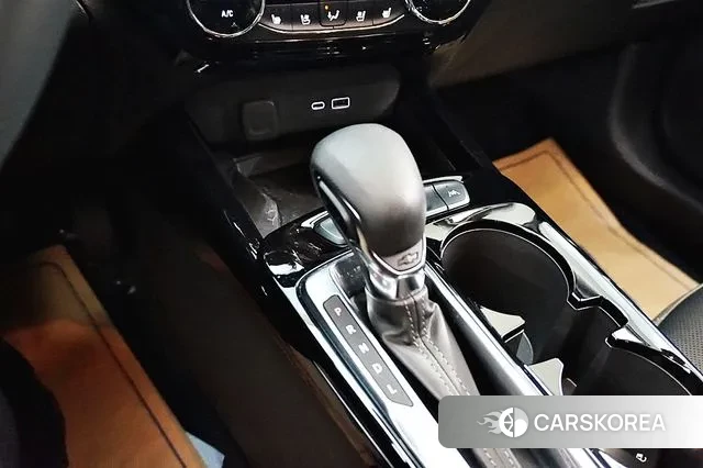 Chevrolet (GM Daewoo) Trax Crossover 2025 Серый из Кореи, фото 4