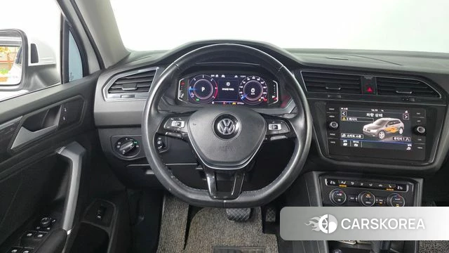 Volkswagen Tiguan Allspace 2020 Белый из Кореи, фото 4