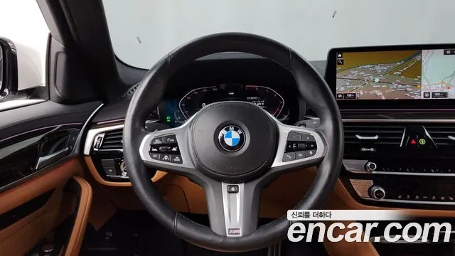 BMW 5 Series (G30) 2022 Белый из Кореи, фото 4