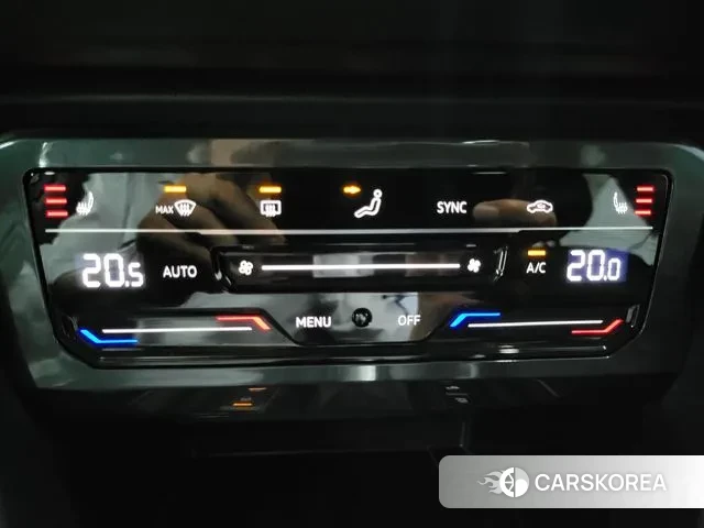 Volkswagen Tiguan second Generation 2021 Белый из Кореи, фото 4