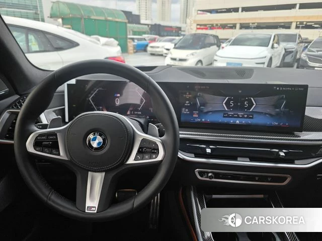 BMW X7 (G07) 2025 Черный из Кореи, фото 4