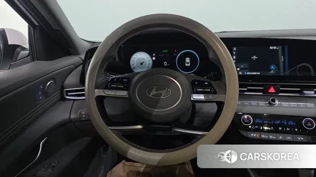 Hyundai The New Avante (CN7) 2023 Белый из Кореи, фото 4