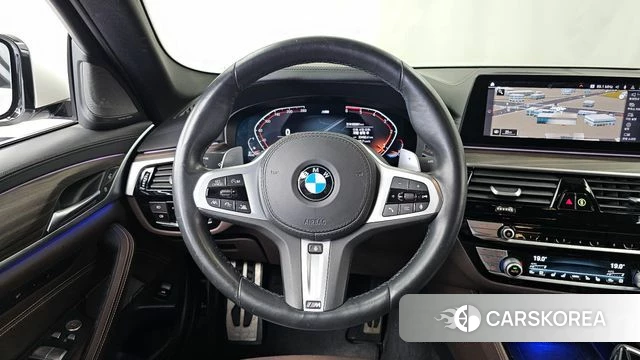 BMW 5 Series (G30) 2020 Белый из Кореи, фото 4