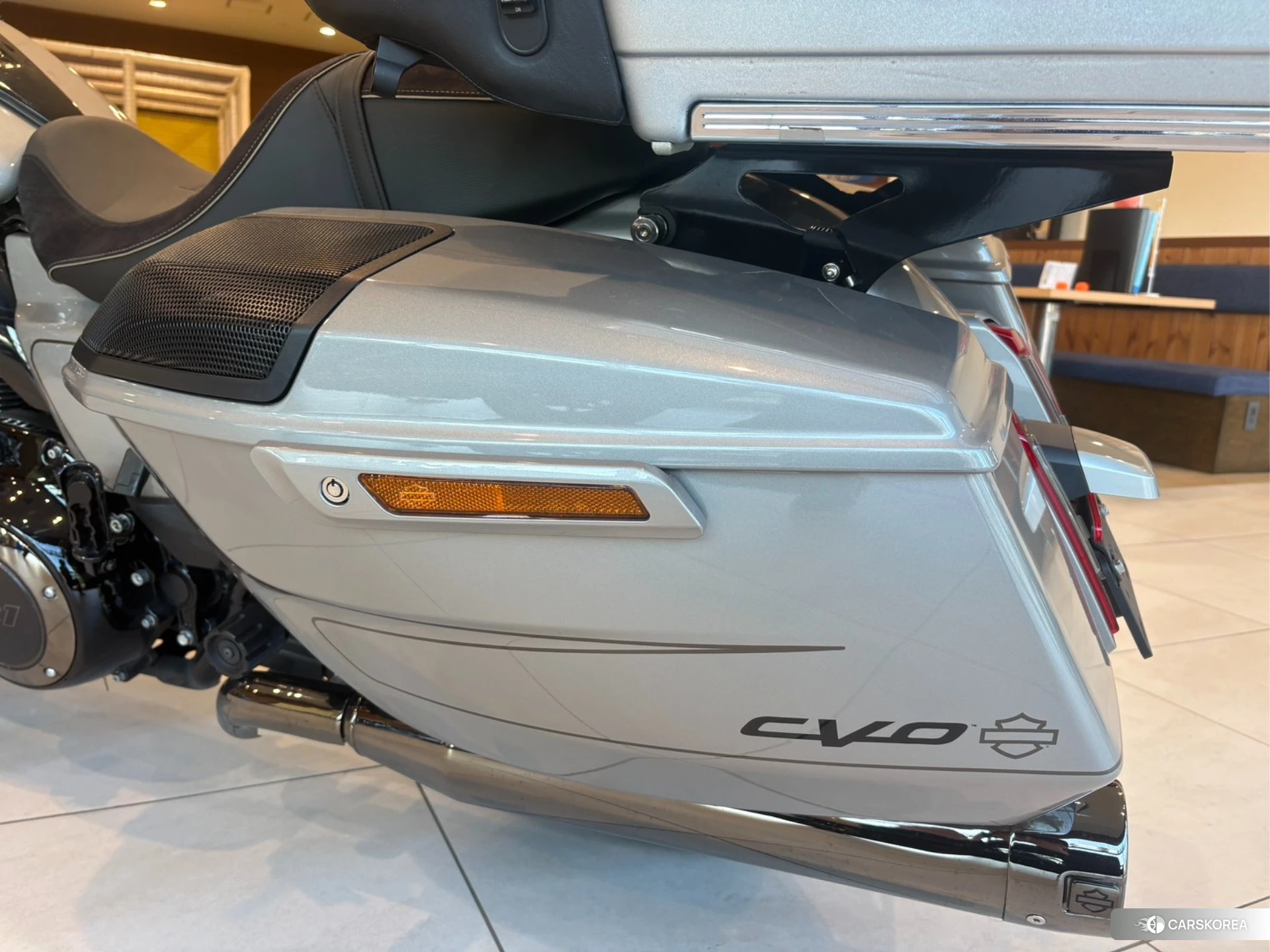 Harley-Davidson Road Glide FLTRXSE1800 CVO 2023 из Японии, фото 4