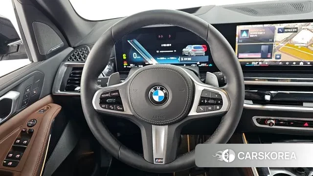 BMW X5 (G05) 2025 Светло-серебряный цвет из Кореи, фото 4