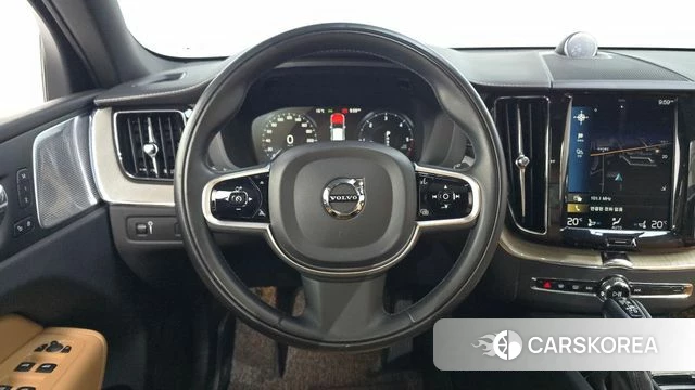 Volvo XC60 second Generation 2018 Белый из Кореи, фото 4