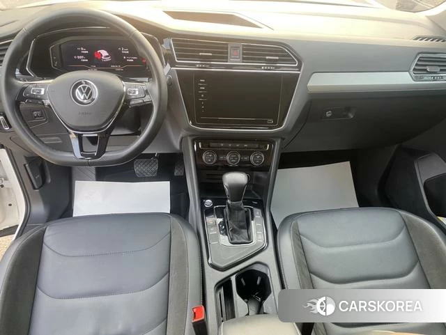 Volkswagen Tiguan L 2021 Белый из Китая, фото 4