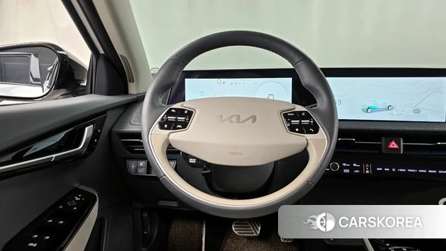 Kia EV6 2023 Белый из Кореи, фото 4