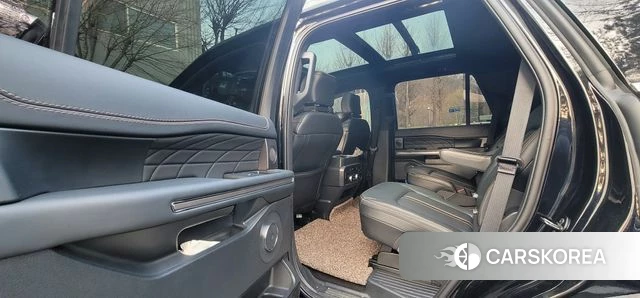 Ford Expeditation 2023 Черный из Кореи, фото 4