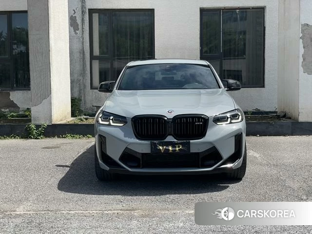 BMW X4 M 2022 Серебристо-серый из Китая, фото 4