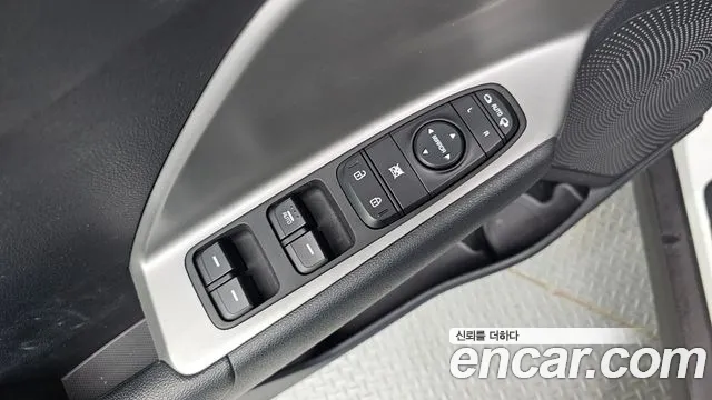 Kia Niro Plus id 2436342 из Кореи 4