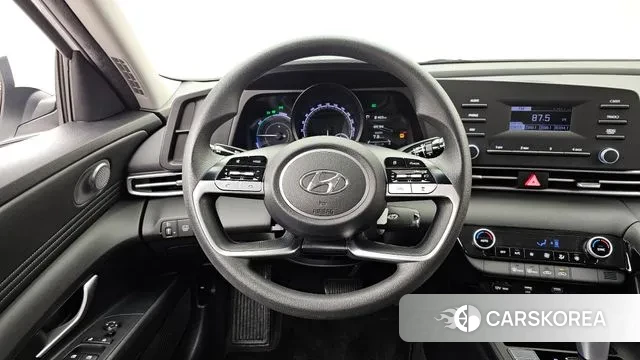 Hyundai Avante Hybrid (CN7) 2022 Белый из Кореи, фото 4