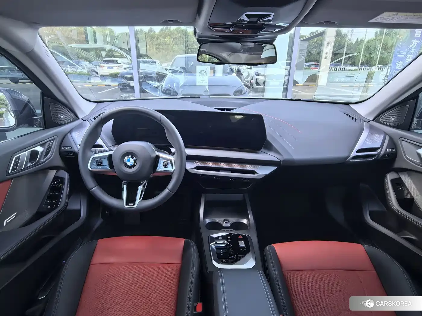 BMW 2 series 2025 Белый из Китая, фото 4