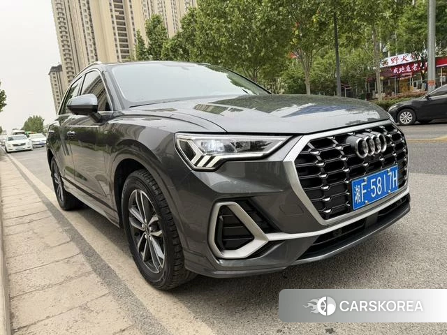 Audi Q3 2023 Темно-серый из Китая, фото 4