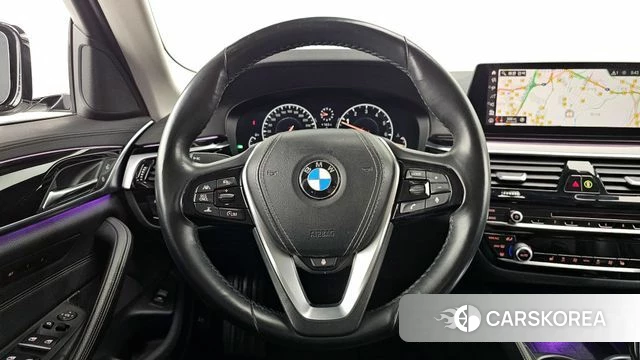 BMW 5 Series (G30) 2019 Белый из Кореи, фото 4