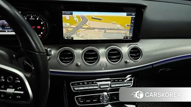 Mercedes-Benz E-Class W213 2018 Черный из Кореи, фото 4