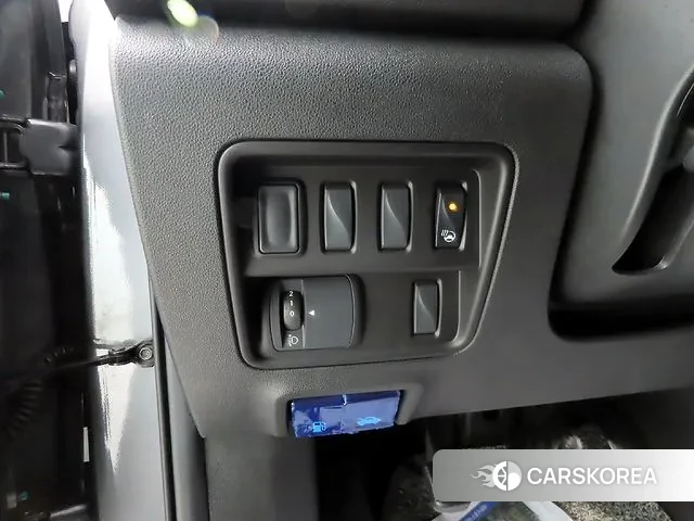 Renault Korea (Samsung) The New QM6 2020 Серебристо-серый из Кореи, фото 4