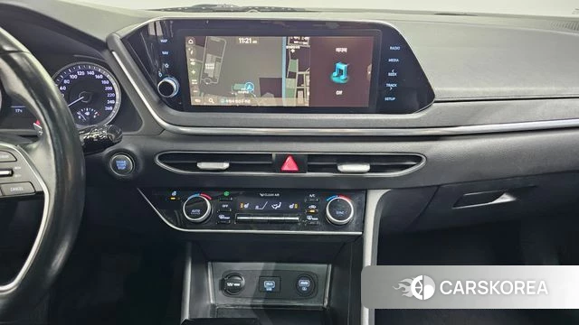 Hyundai Sonata (DN8) 2019 Серебристо-серый из Кореи, фото 4