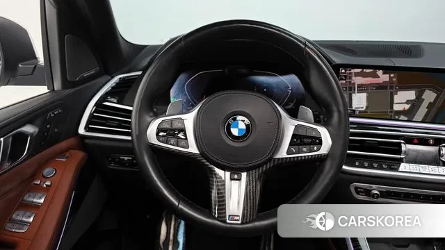 BMW X7 (G07) 2022 Белый из Кореи, фото 4