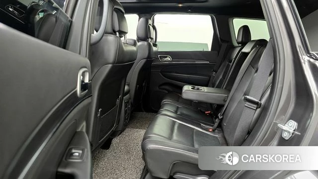 Jeep Grand Cherokee 2019 Серый из Кореи, фото 4