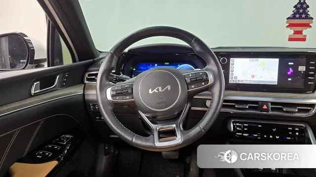 Kia K5 Hybrid 3rd Generation 2023 Белый из Кореи, фото 4