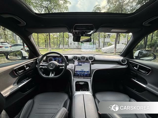 Mercedes-Benz Class C 2022 Белый из Китая, фото 4