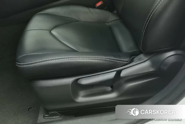 Toyota Asian dragon 2023 Белый из Китая, фото 4