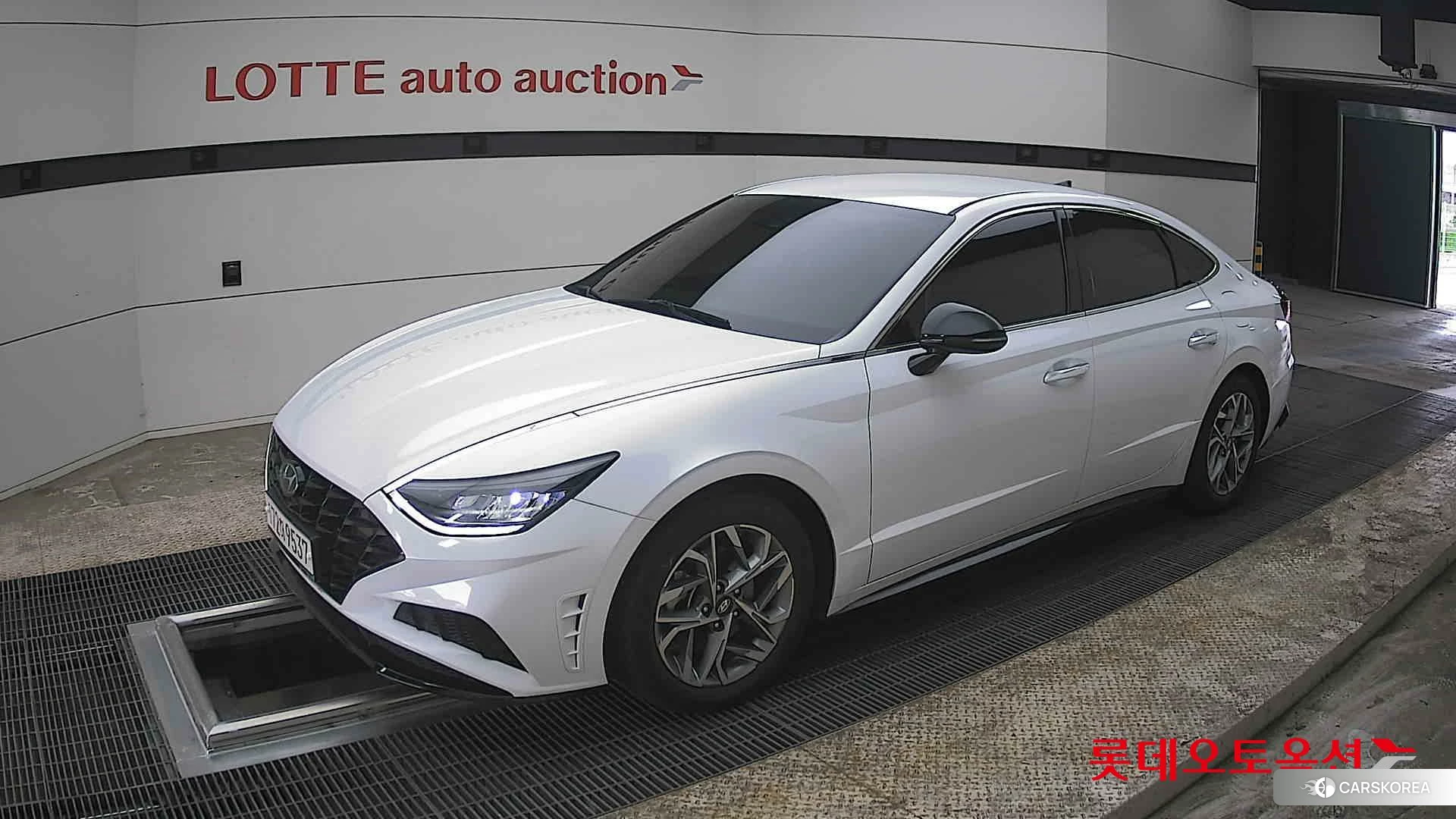 Hyundai Sonata 2023 Serenity White Pearl (Optional addition) из Кореи, фото 4