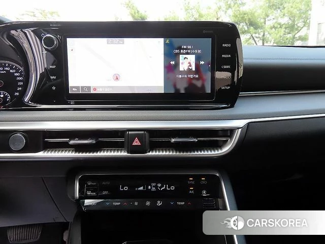 Kia K5 3rd generation 2023 Серый из Кореи, фото 4