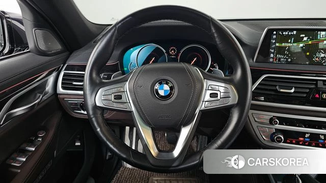 BMW 7 Series (G11) 2018 Черный из Кореи, фото 4