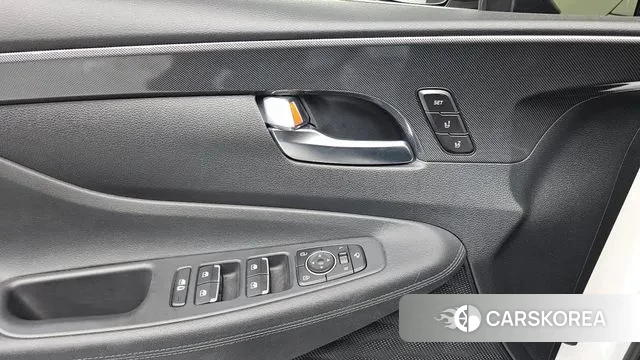 Hyundai The New Santa Fe 2023 Белый из Кореи, фото 4