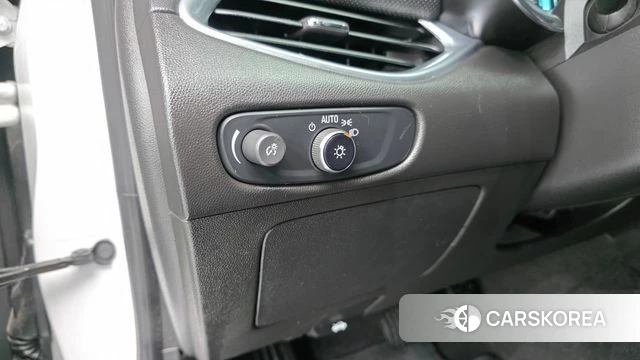 Chevrolet (GM Daewoo) All New Malibu 2018 Белый из Кореи, фото 4