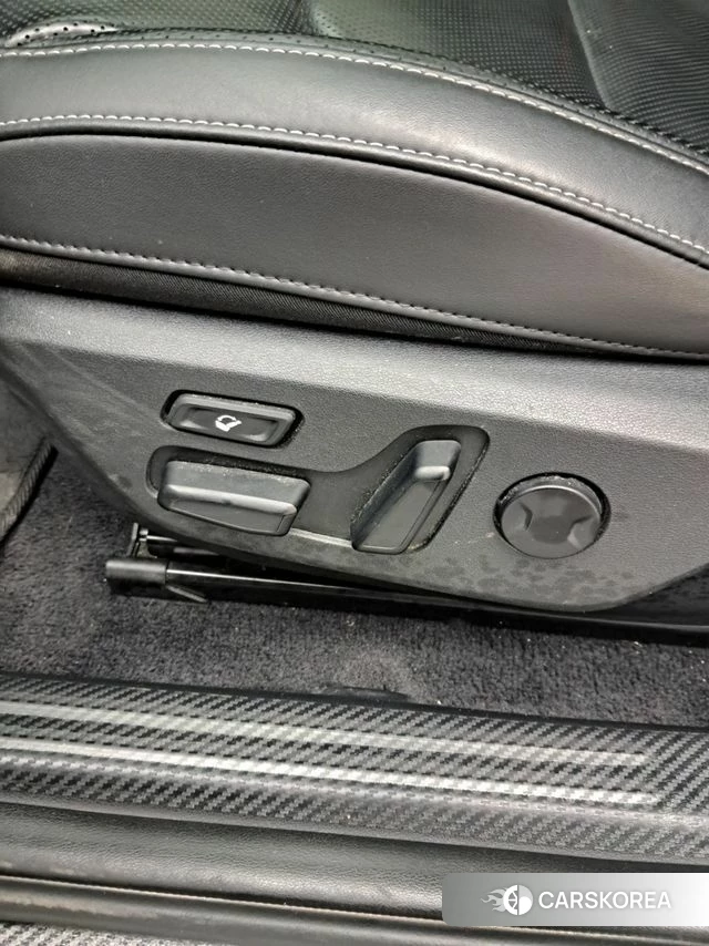 Kia EV6 2023 Белый из Кореи, фото 4