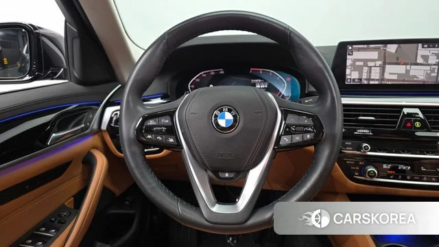 BMW 5 Series (G30) 2020 Черный из Кореи, фото 4
