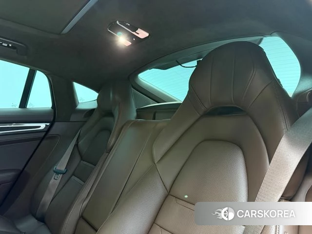 Porsche Panamera (971) 2022 Черный из Кореи, фото 4