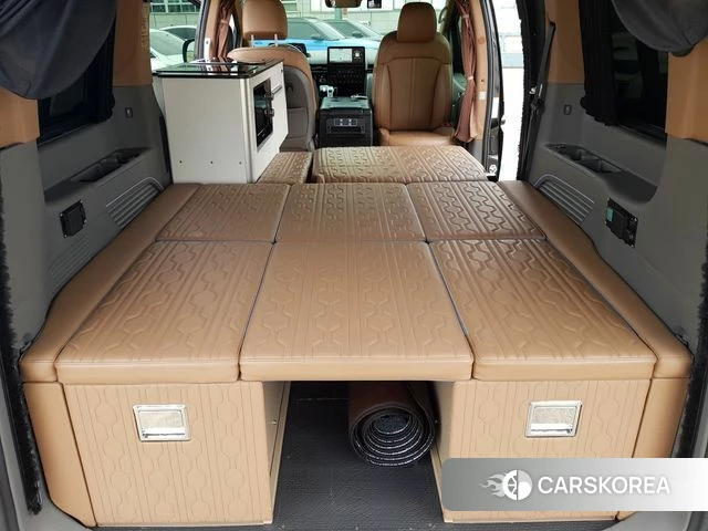 Hyundai Staria 2022 Черный из Кореи, фото 4