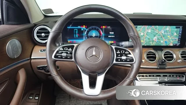 Mercedes-Benz E-Class W213 2019 Белый из Кореи, фото 4