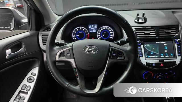 Hyundai Accent (New type) 2019 Серебристо-серый из Кореи, фото 4