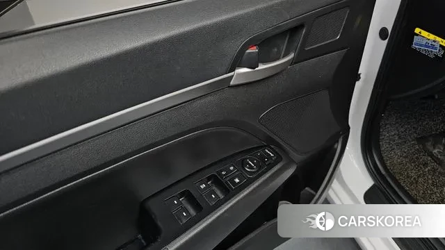 Hyundai Avante AD 2018 Белый из Кореи, фото 4