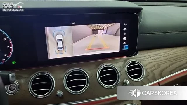 Mercedes-Benz E-Class W213 2023 Жемчужный цвет из Кореи, фото 4