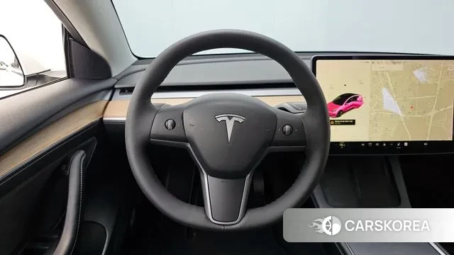 Tesla Model 3 2021 Белый из Кореи, фото 4