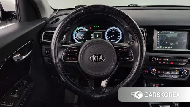 Kia Niro 2018 Белый из Кореи, фото 4